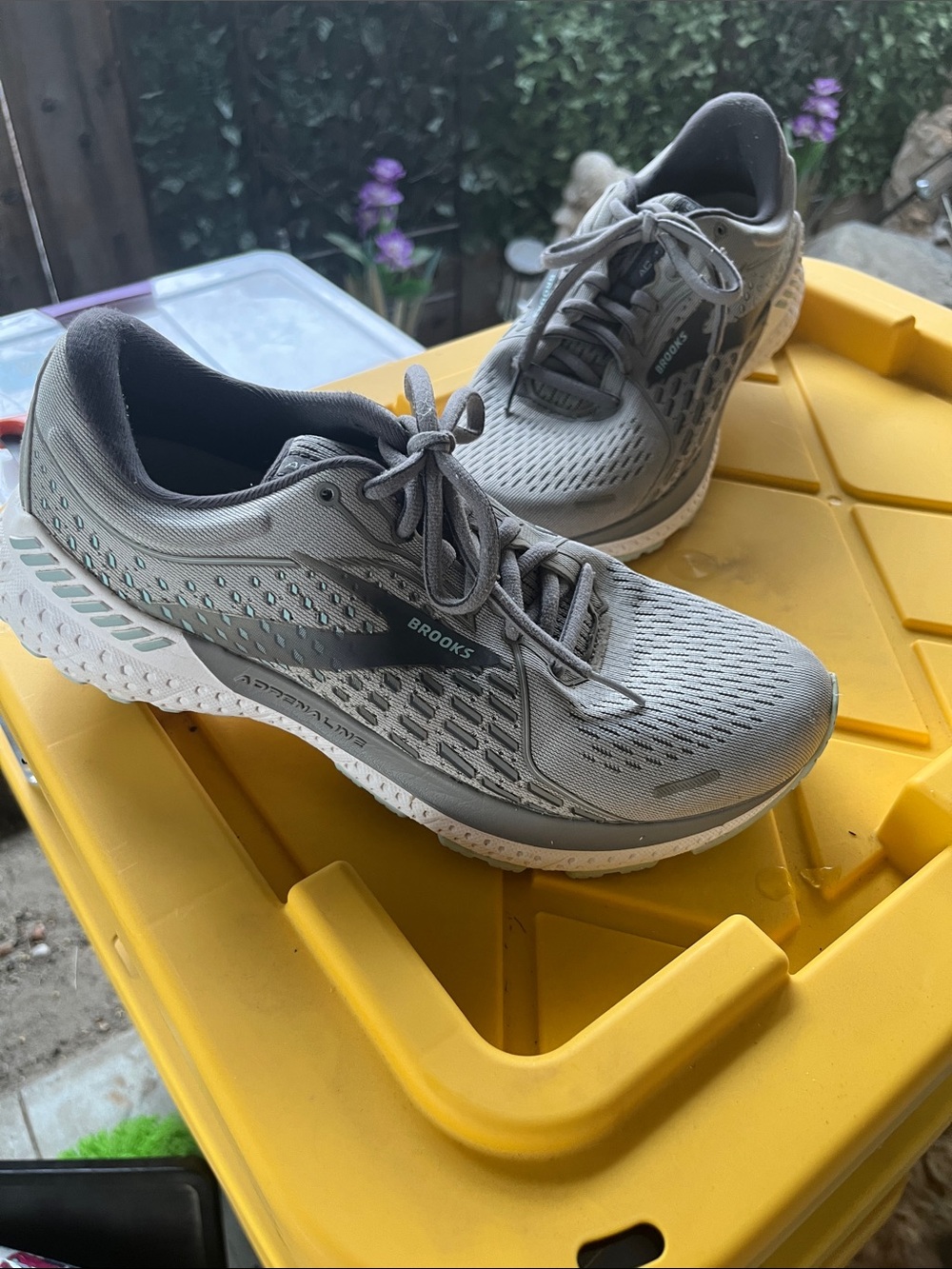 Brooks women’s Running Shoes - Light Gray with White Sole